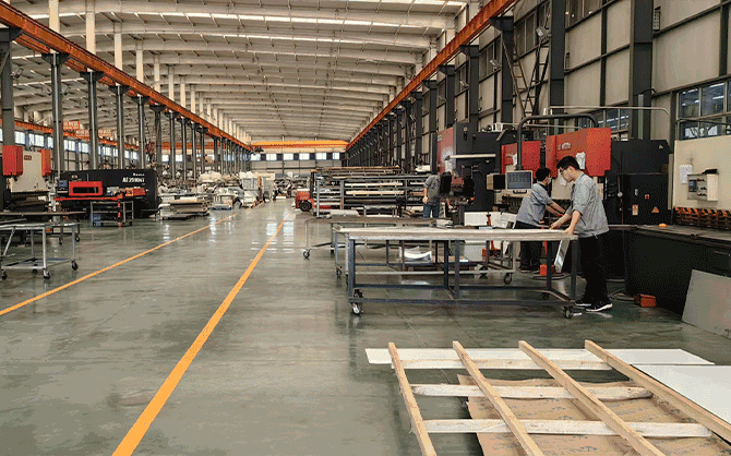 瑞能國(guó)際·瑪菲利廚具生產(chǎn)廠家實(shí)況圖片